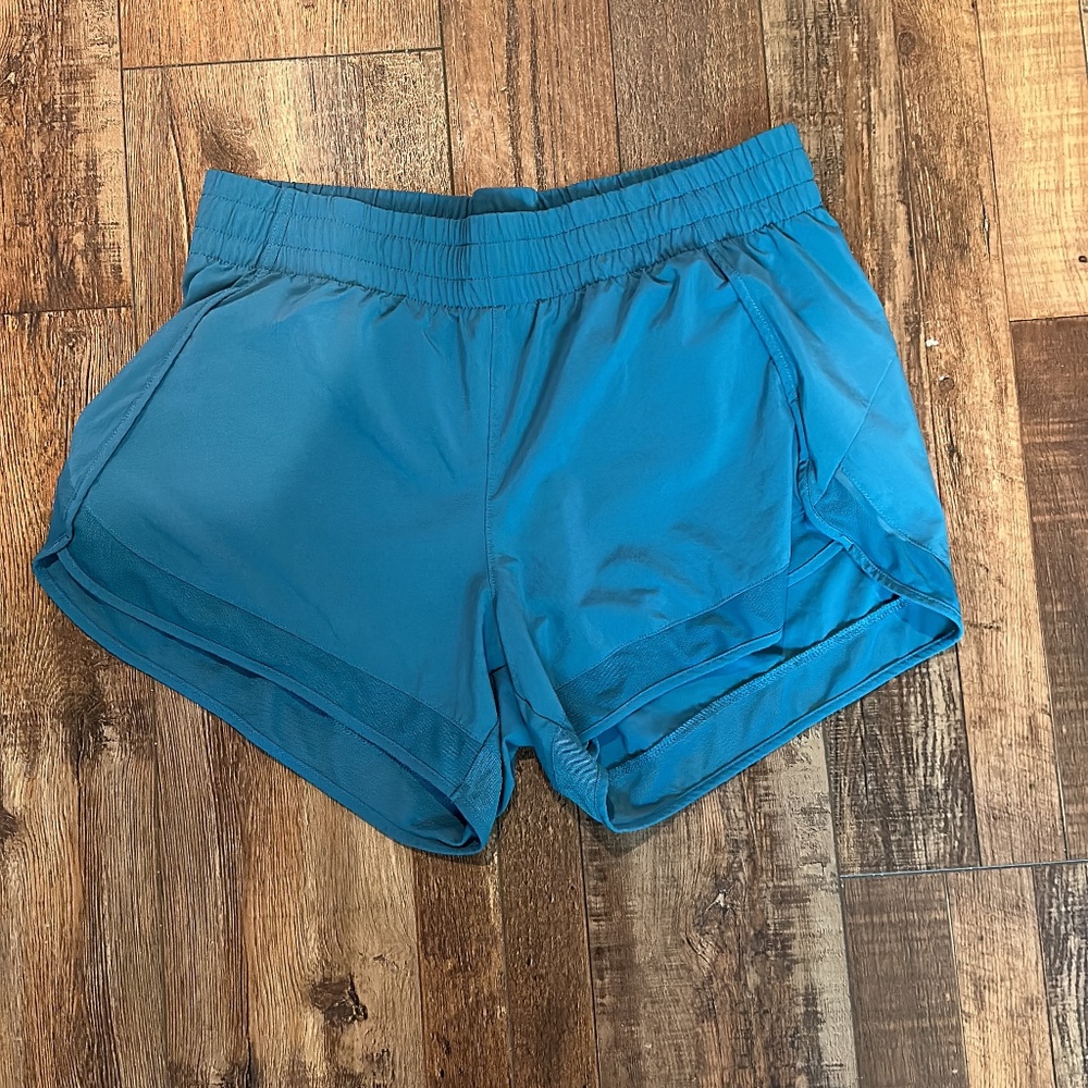 Small athleta running shorts